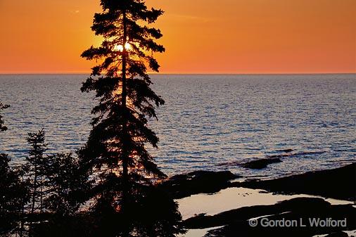 Lake Superior Sunset_01520.jpg - Photographed on the north shore of Lake Superior in Ontario, Canada.
